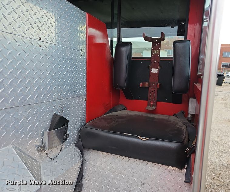 image for item NX9348 1987 Pierce Arrow pumper fire truck