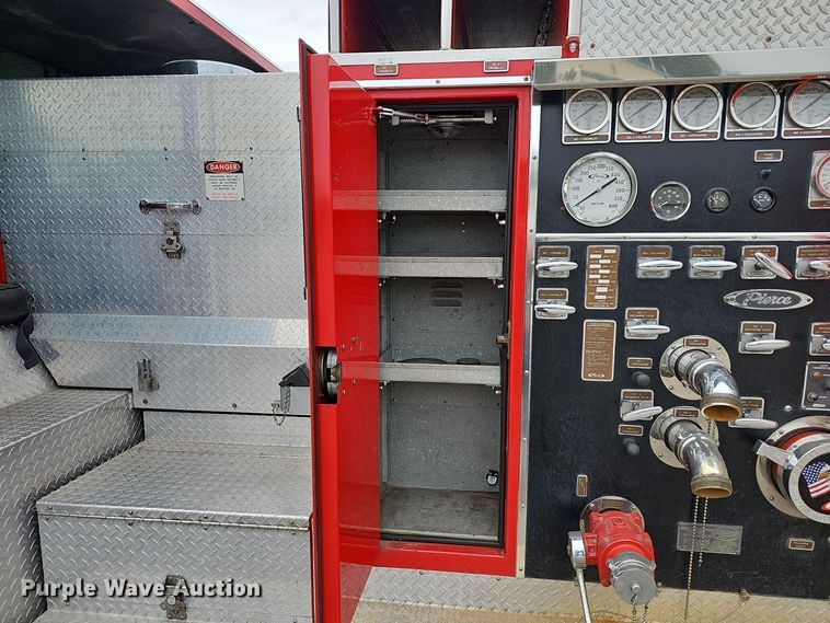 image for item NX9348 1987 Pierce Arrow pumper fire truck