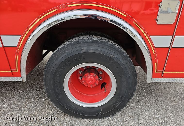 image for item NX9348 1987 Pierce Arrow pumper fire truck