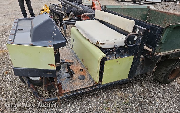 image for item NX9349 Cushman Turf Truckster utility vehicle