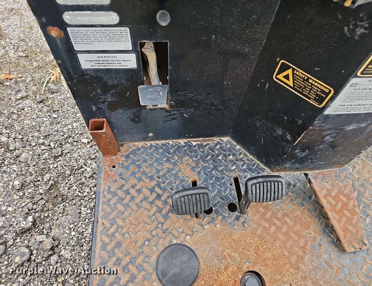 image for item NX9349 Cushman Turf Truckster utility vehicle