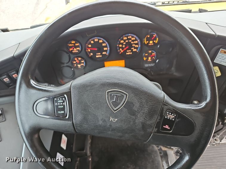 image for item NX9386 2013 IC CE school bus