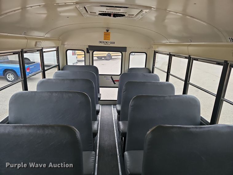 image for item NX9386 2013 IC CE school bus