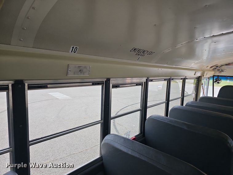 image for item NX9386 2013 IC CE school bus