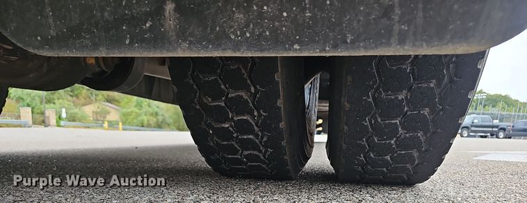 image for item NX9386 2013 IC CE school bus