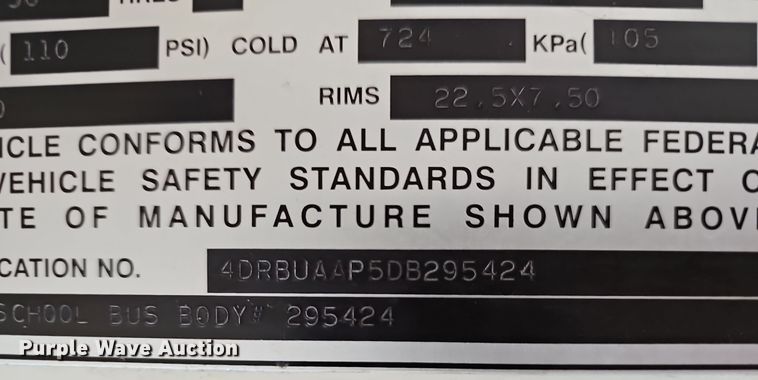 image for item NX9386 2013 IC CE school bus