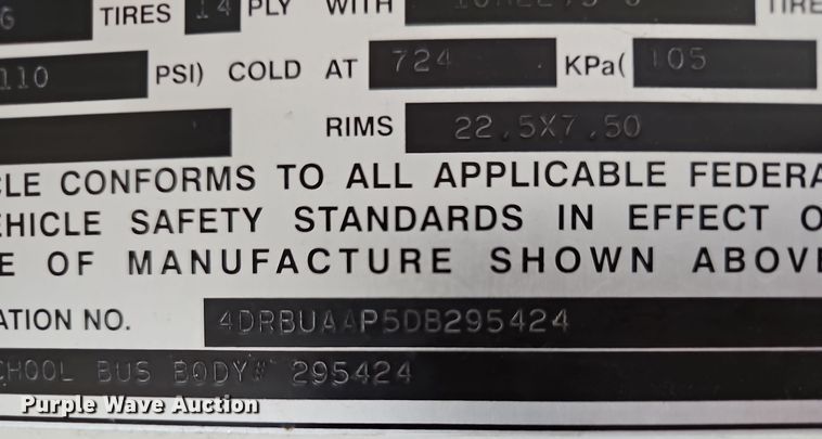 image for item NX9386 2013 IC CE school bus