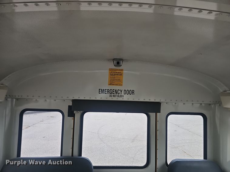 image for item NX9387 2008 International  CE300 school bus