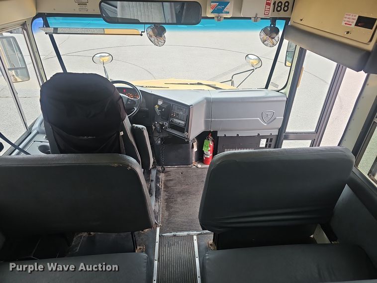 image for item NX9387 2008 International  CE300 school bus