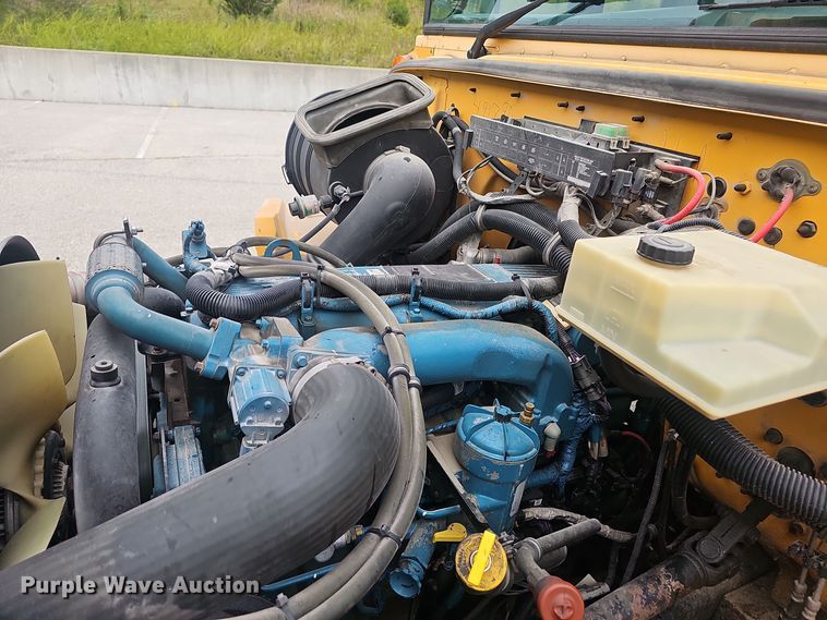 image for item NX9387 2008 International  CE300 school bus