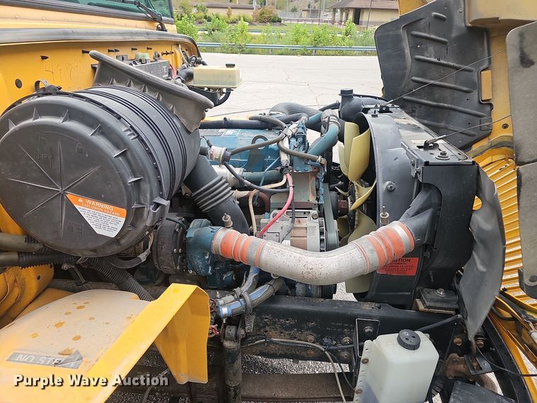 image for item NX9387 2008 International  CE300 school bus