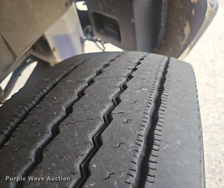 image for item NX9387 2008 International  CE300 school bus