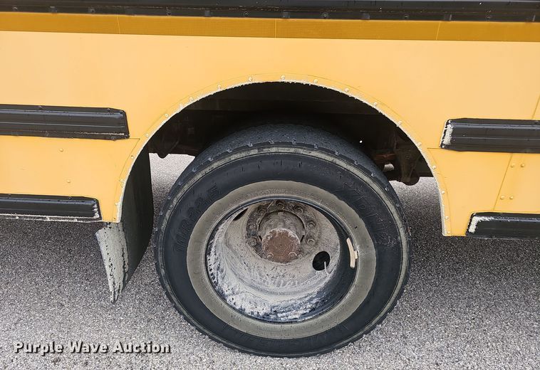 image for item NX9387 2008 International  CE300 school bus