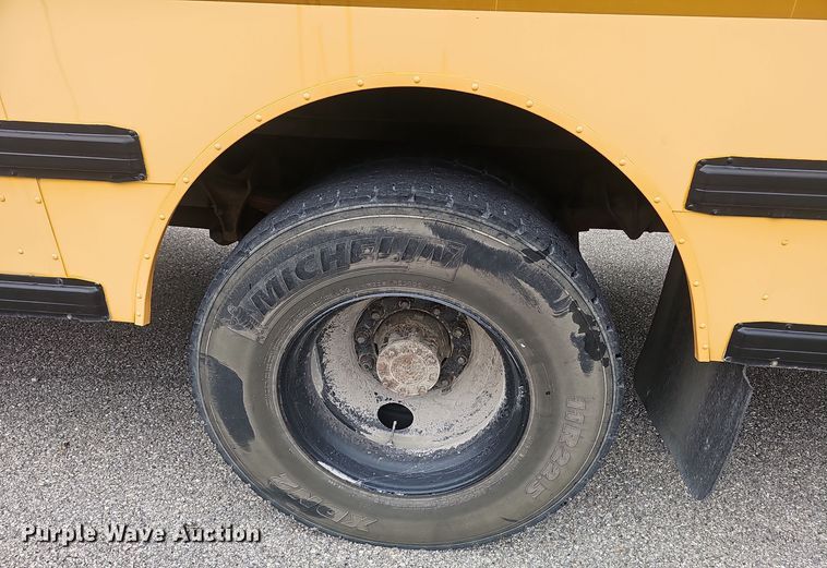 image for item NX9387 2008 International  CE300 school bus