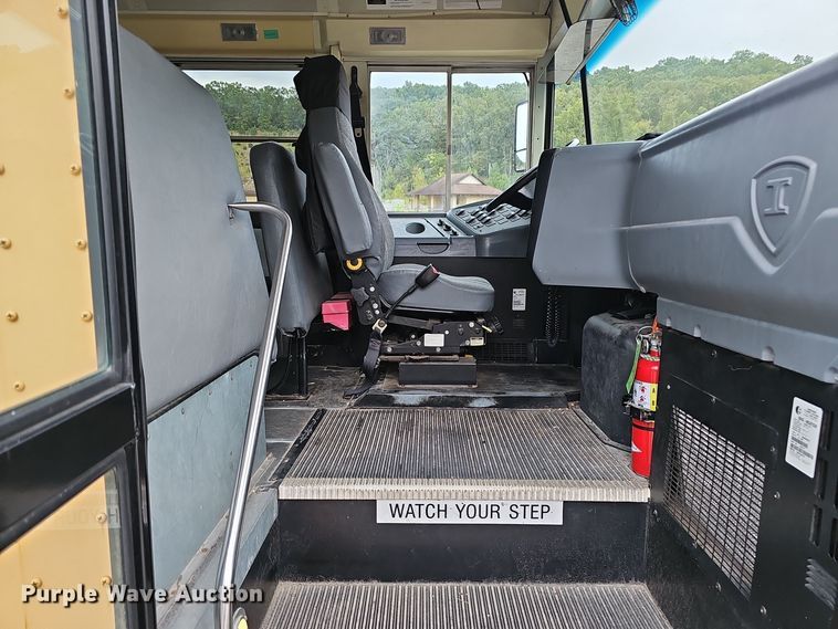 image for item NX9388 2008 International  CE300 school bus