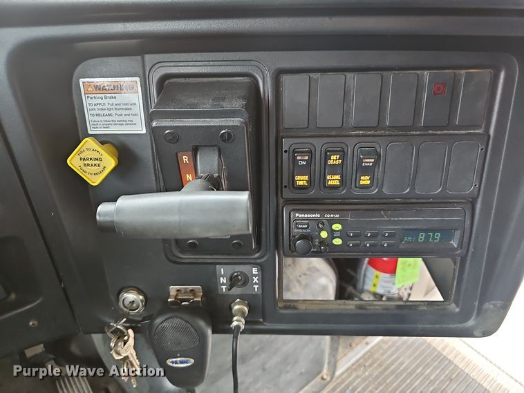 image for item NX9388 2008 International  CE300 school bus