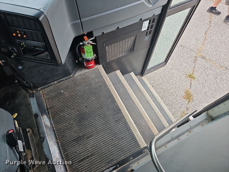 image for item NX9388 2008 International  CE300 school bus