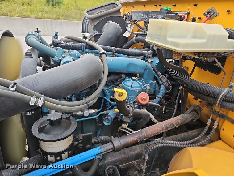 image for item NX9388 2008 International  CE300 school bus