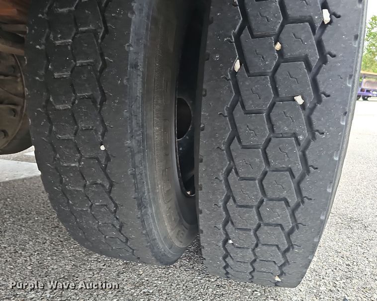 image for item NX9388 2008 International  CE300 school bus