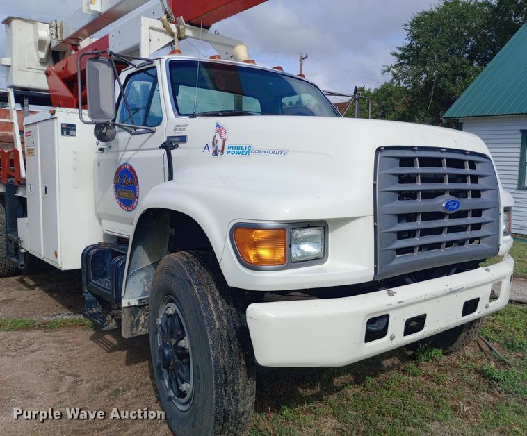 image for item NY9508 1995 Ford F800 bucket truck