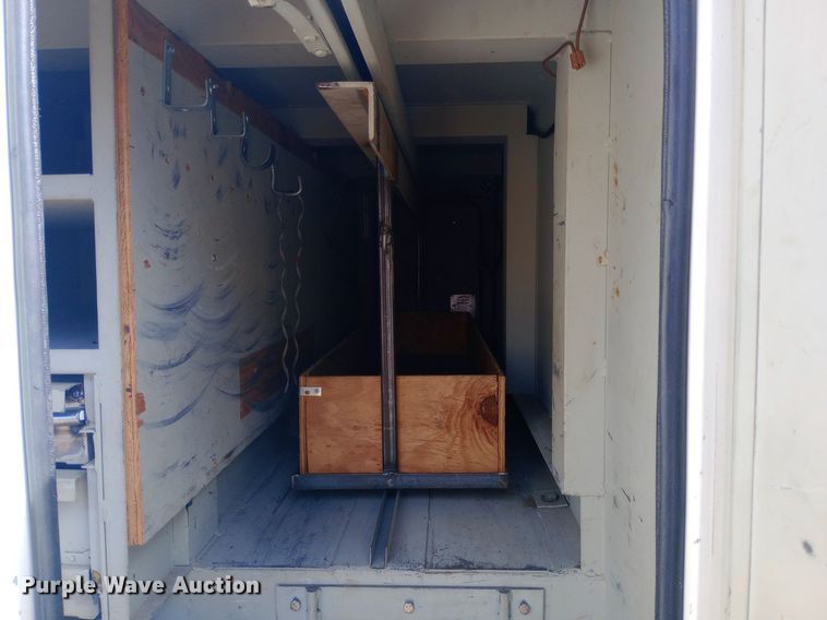 image for item NY9508 1995 Ford F800 bucket truck