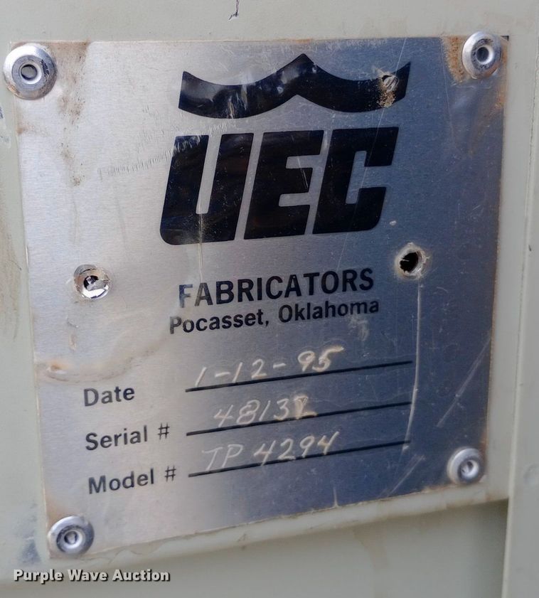 image for item NY9508 1995 Ford F800 bucket truck