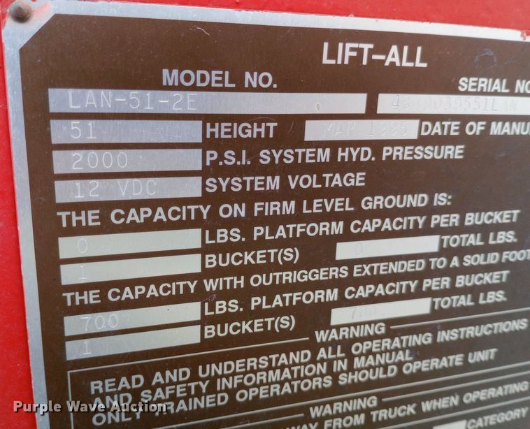 image for item NY9508 1995 Ford F800 bucket truck