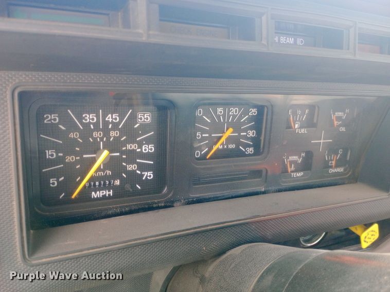 image for item NY9508 1995 Ford F800 bucket truck