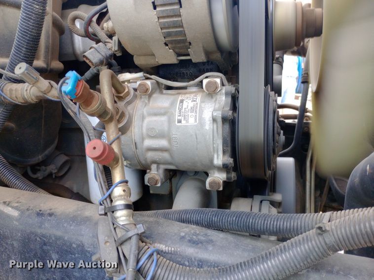 image for item NY9508 1995 Ford F800 bucket truck