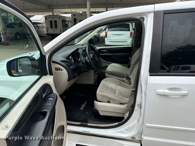 image for item OF9738 2015 Dodge Grand Caravan  handicap accessible van