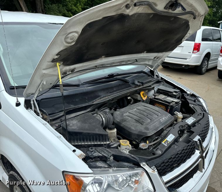 image for item OF9738 2015 Dodge Grand Caravan  handicap accessible van