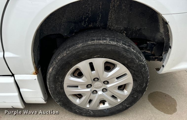 image for item OF9738 2015 Dodge Grand Caravan  handicap accessible van