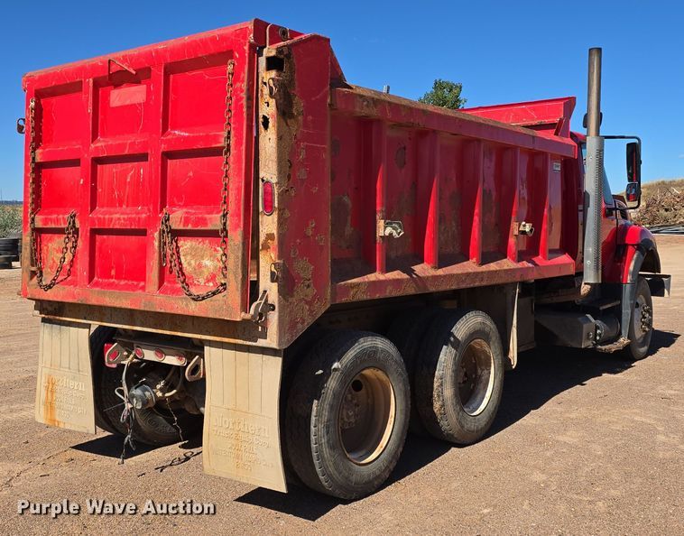 image for item OH9764 2011 International  WorkStar 7600 dump truck