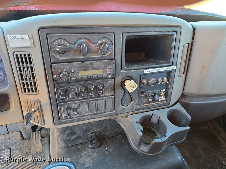 image for item OH9764 2011 International  WorkStar 7600 dump truck