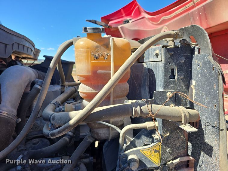 image for item OH9764 2011 International  WorkStar 7600 dump truck