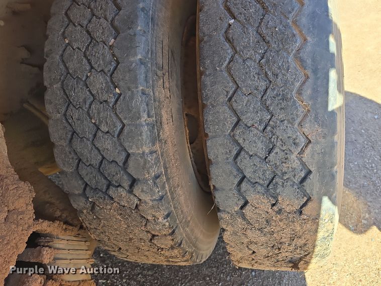 image for item OH9764 2011 International  WorkStar 7600 dump truck