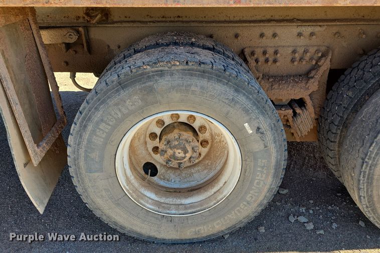 image for item OH9764 2011 International  WorkStar 7600 dump truck