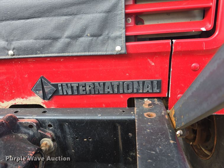 image for item OH9766 2001 International  4800 dump truck