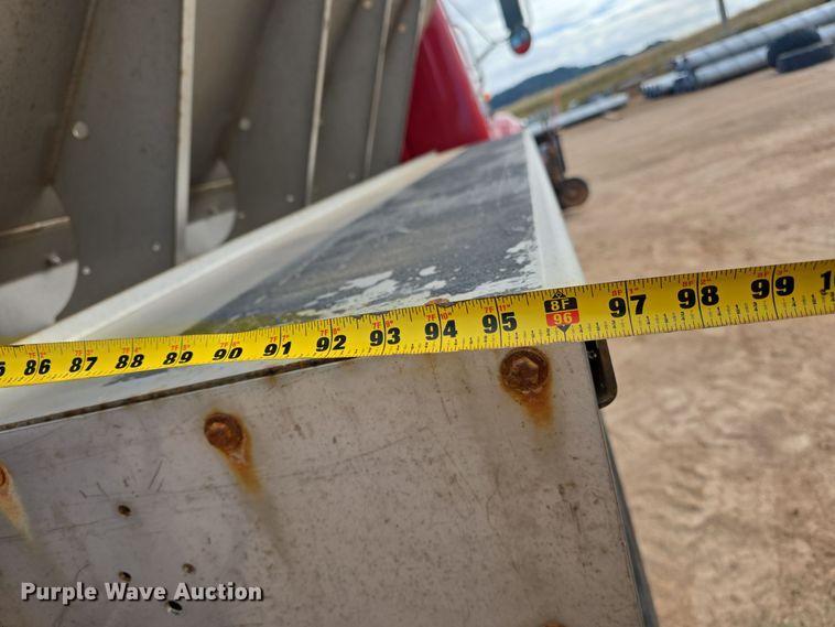 image for item OH9766 2001 International  4800 dump truck