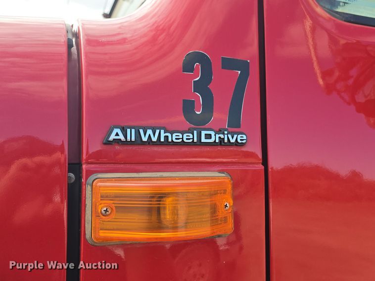 image for item OH9766 2001 International  4800 dump truck