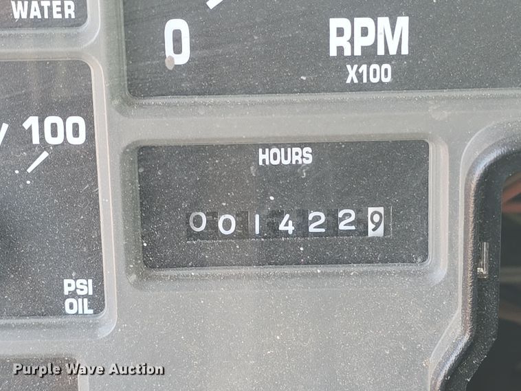 image for item OH9766 2001 International  4800 dump truck