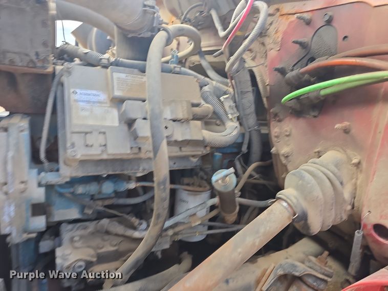 image for item OH9766 2001 International  4800 dump truck