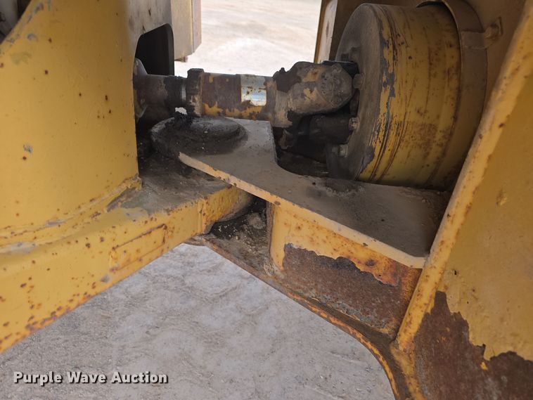 image for item OH9767 1984 Caterpillar 950B wheel loader