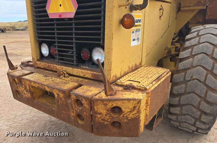 image for item OH9767 1984 Caterpillar 950B wheel loader