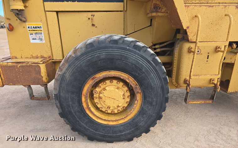 image for item OH9767 1984 Caterpillar 950B wheel loader
