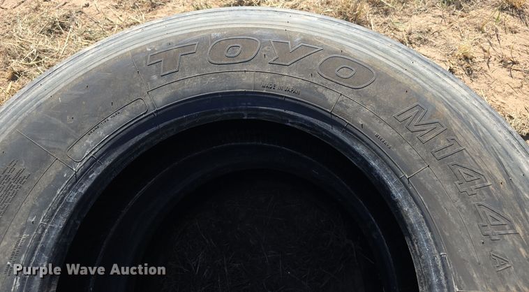 image for item OH9769 Approximately (106) tires