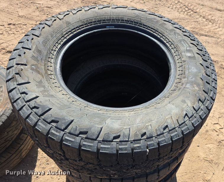 image for item OH9769 Approximately (106) tires
