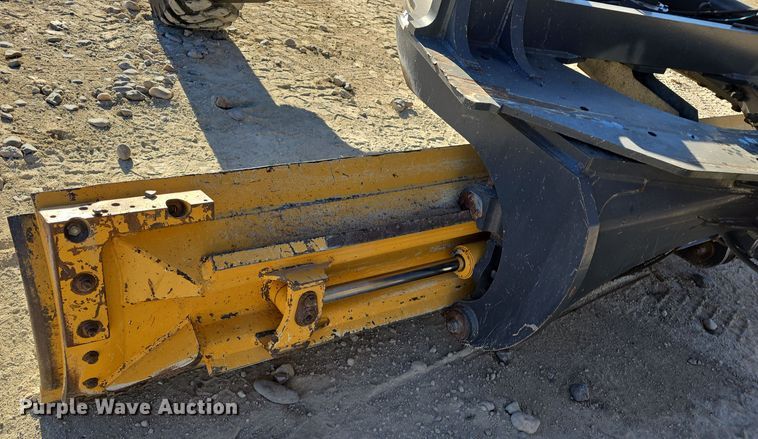 image for item OH9781 2013 John Deere 772GP motor grader