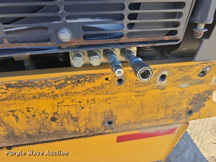 image for item OH9781 2013 John Deere 772GP motor grader