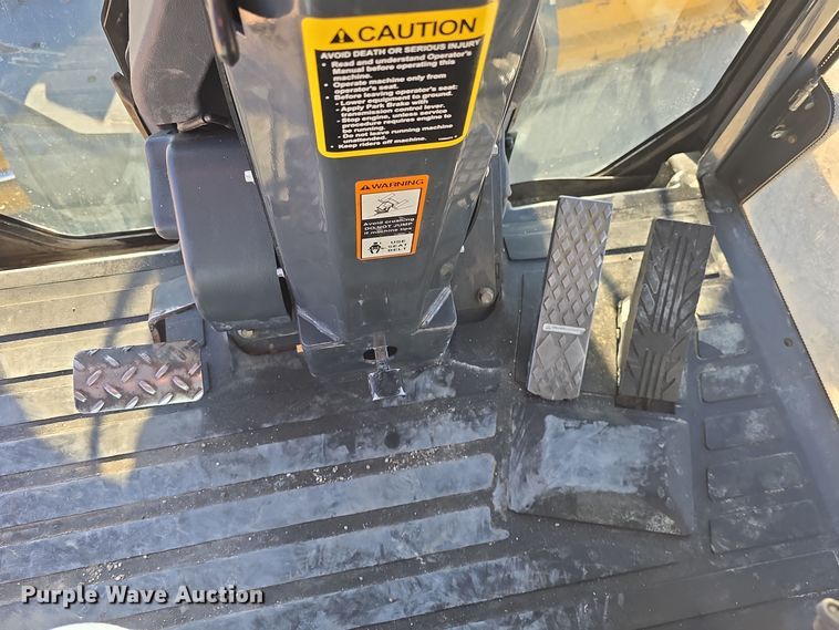 image for item OH9781 2013 John Deere 772GP motor grader